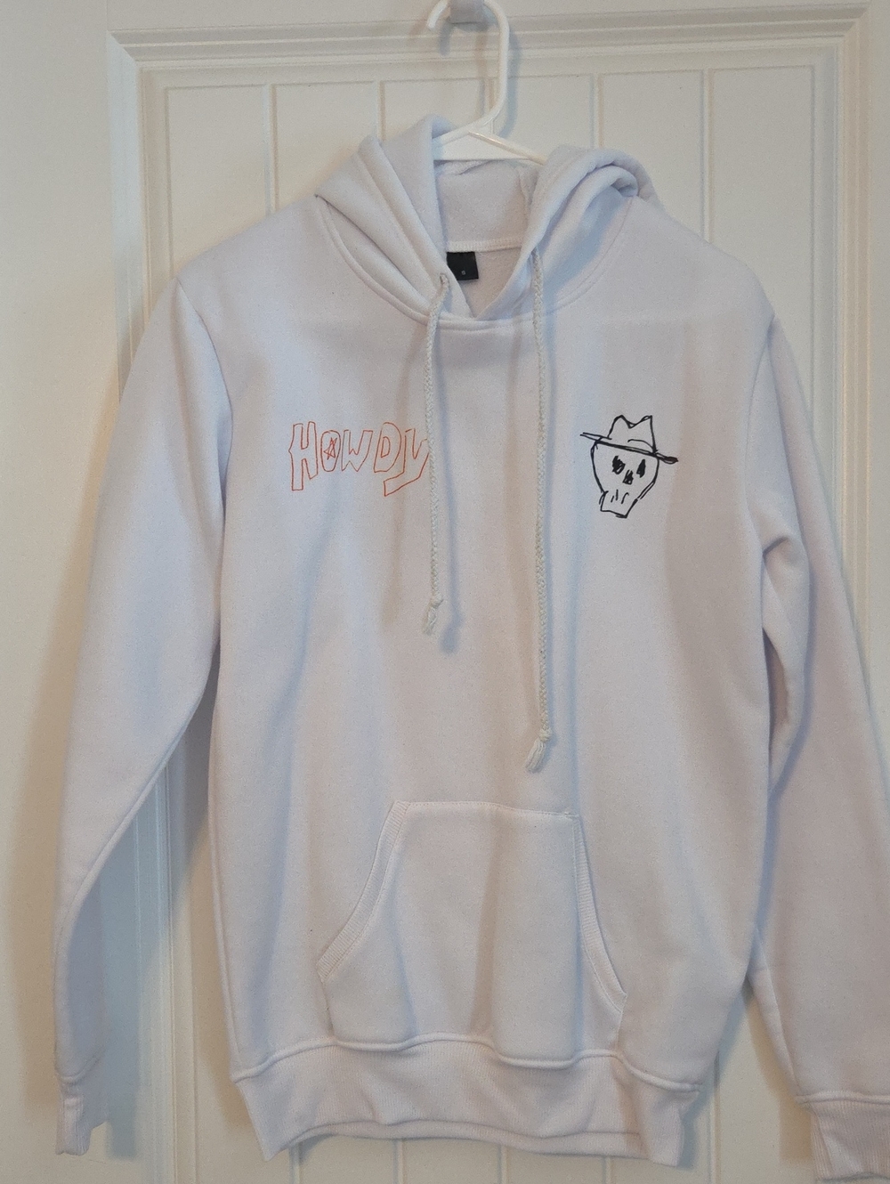 White 'Howdy' Skull Graphic Hoodie